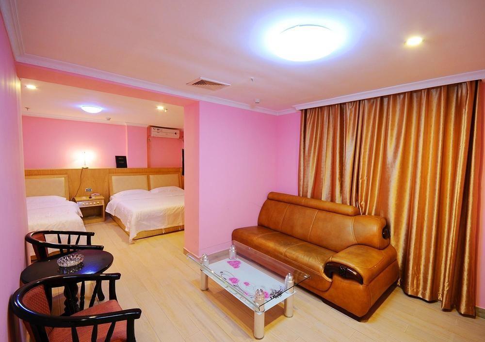 Longxiang Hotel Гуанчжоу Экстерьер фото